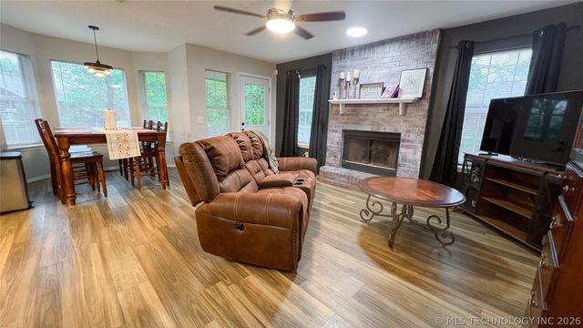 3610 Magnolia Drive, Sand Springs, OK 74063