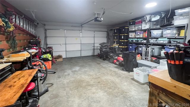 3610 Magnolia Drive, Sand Springs, OK 74063