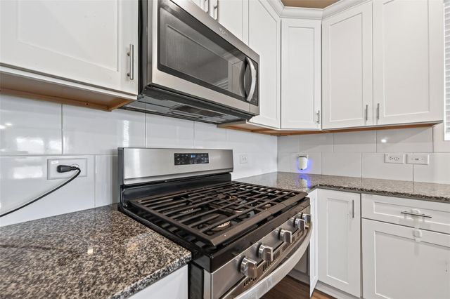 8111 Star Terrace Drive, Cypress, TX 77433