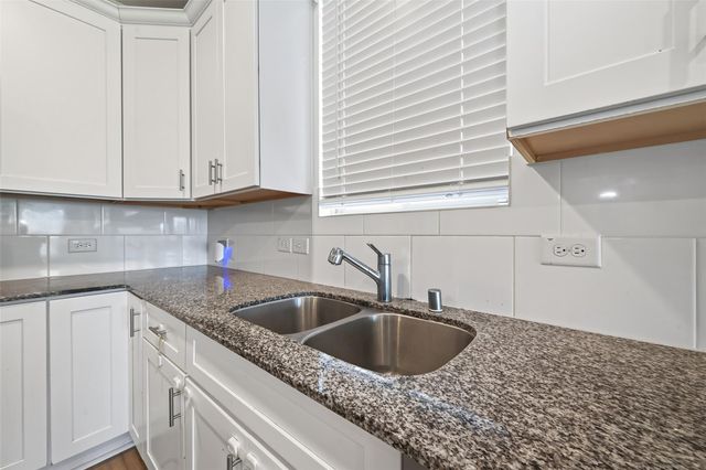8111 Star Terrace Drive, Cypress, TX 77433