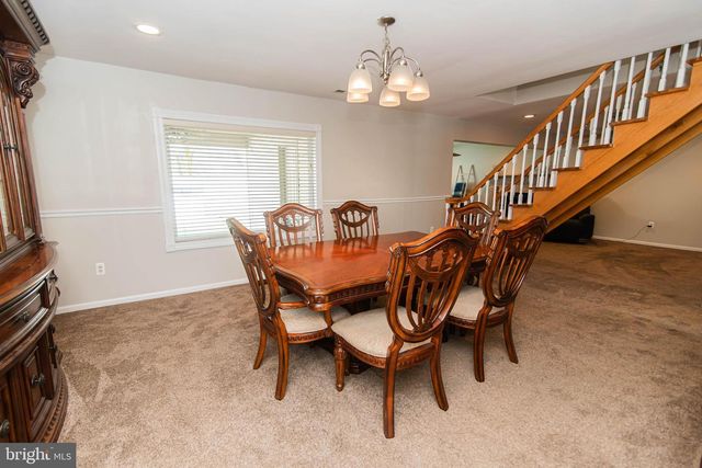 142 ELDERBERRY DR, Levittown, PA 19054