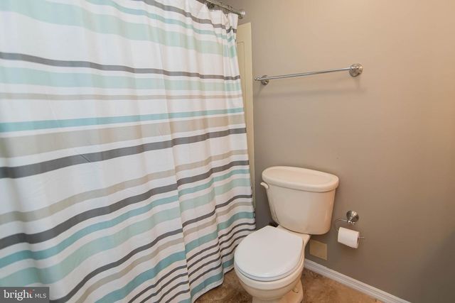 142 ELDERBERRY DR, Levittown, PA 19054