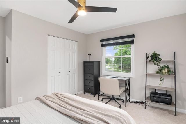1000 E HOLLY AVE, Sterling, VA 20164