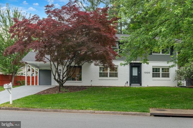 1000 E HOLLY AVE, Sterling, VA 20164