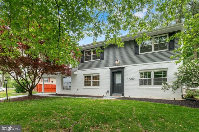 1000 E HOLLY AVE, Sterling, VA 20164