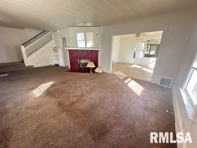 221 E ADAMS Street, Taylorville, IL 62568