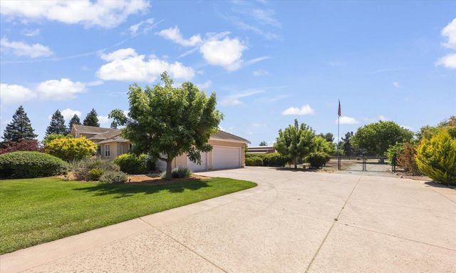 10531 Korn Lane, Gilroy, CA 95020