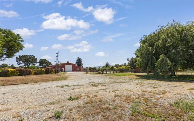10531 Korn Lane, Gilroy, CA 95020