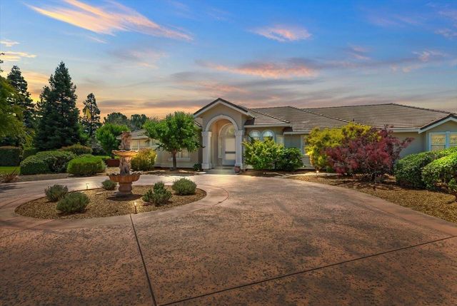 10531 Korn Lane, Gilroy, CA 95020