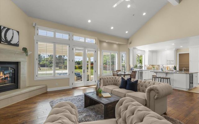 10531 Korn Lane, Gilroy, CA 95020