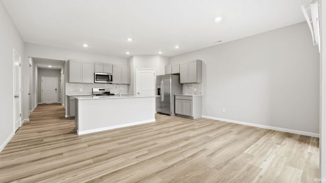 17492 Firs Trail, Huntertown, IN 46748