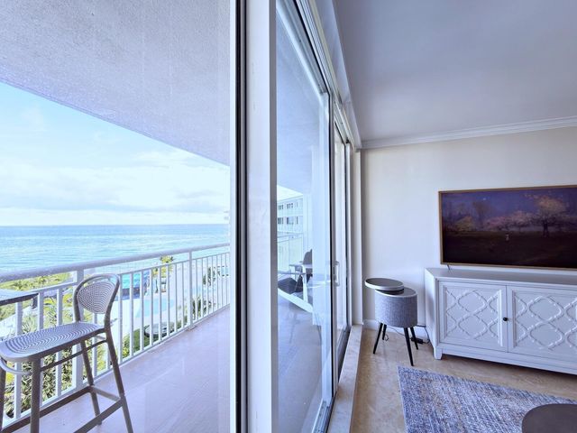 3546 S Ocean Boulevard 822, South Palm Beach, FL 33480