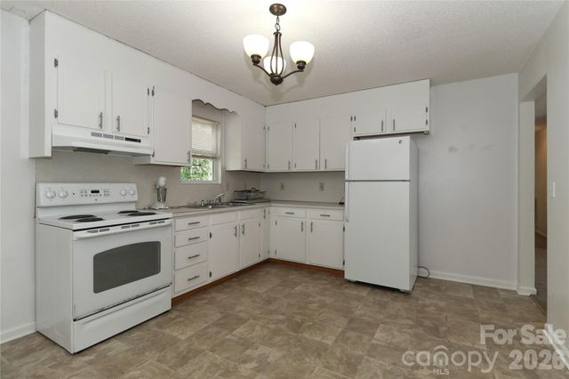 545 Gantt Street, Mooresville, NC 28115