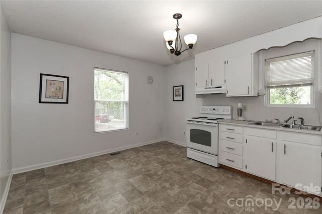 545 Gantt Street, Mooresville, NC 28115