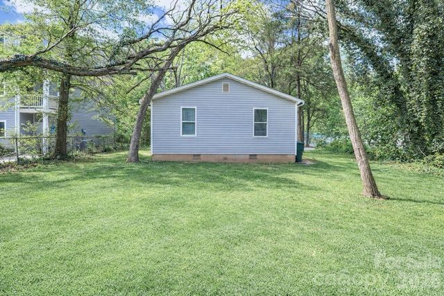 545 Gantt Street, Mooresville, NC 28115