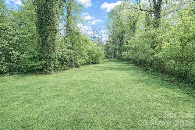 545 Gantt Street, Mooresville, NC 28115