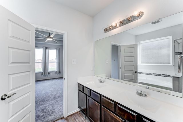 7458 Sunlit Harbor Drive, Cypress, TX 77433
