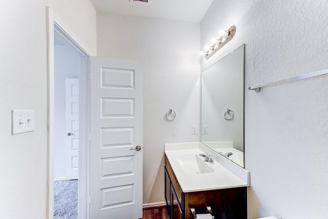 7458 Sunlit Harbor Drive, Cypress, TX 77433