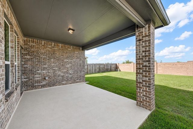 7458 Sunlit Harbor Drive, Cypress, TX 77433