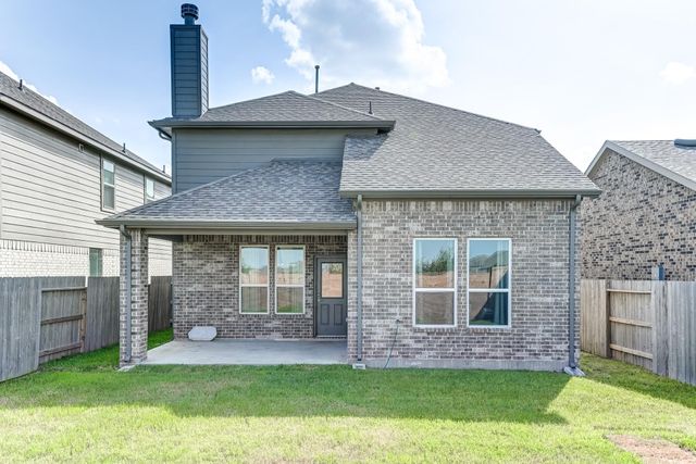 7458 Sunlit Harbor Drive, Cypress, TX 77433