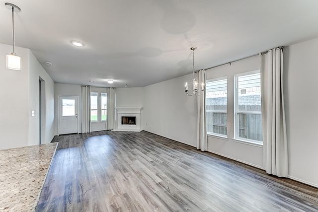 7458 Sunlit Harbor Drive, Cypress, TX 77433