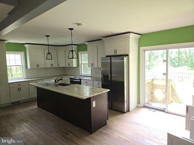 159 RAILROAD AVE, Franklinville, NJ 08322