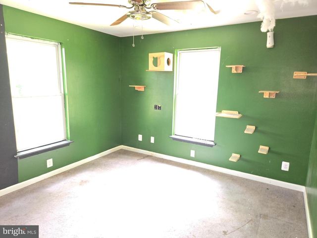 159 RAILROAD AVE, Franklinville, NJ 08322