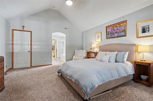544 Bently Drive, Lawrence, KS 66049