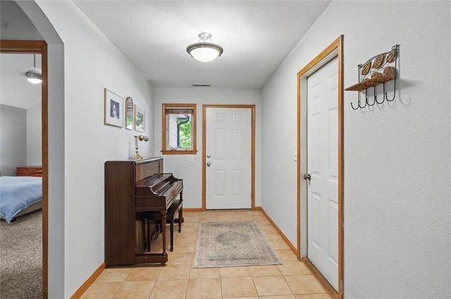 544 Bently Drive, Lawrence, KS 66049