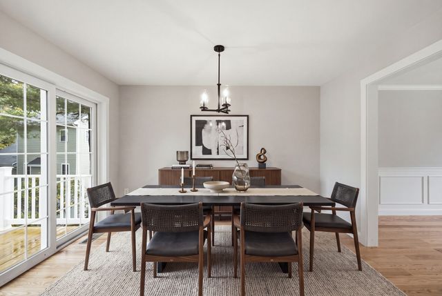 11 Hutchins Circle, Lynnfield, MA 01940