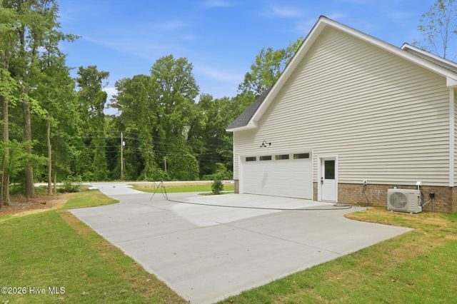 5430 Nc 43 N, Greenville, NC 27834