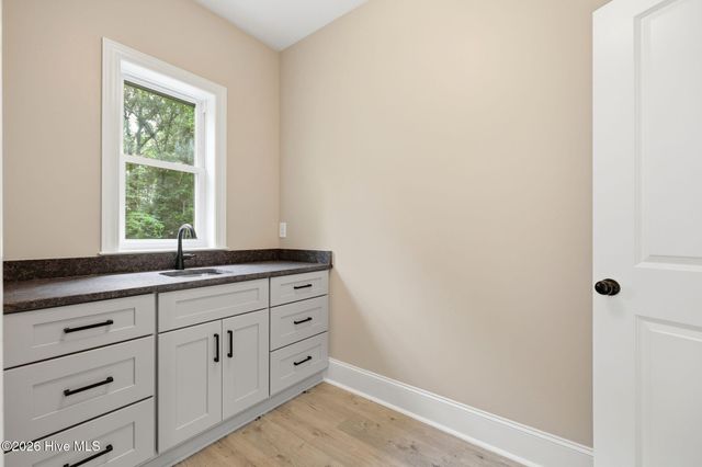 5430 Nc 43 N, Greenville, NC 27834