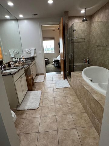 800 W 5th ST 701, Austin, TX 78703