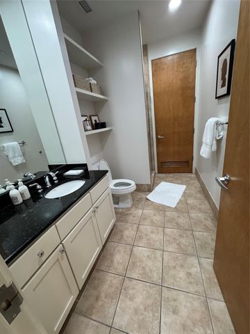 800 W 5th ST 701, Austin, TX 78703