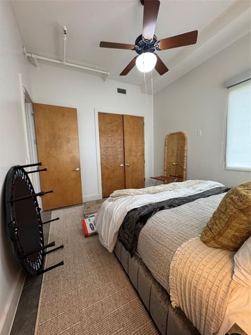 800 W 5th ST 701, Austin, TX 78703