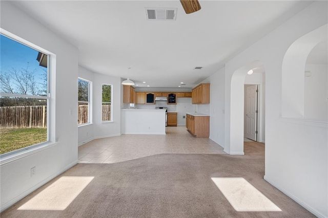 5608 Netleaf RD, Austin, TX 78724