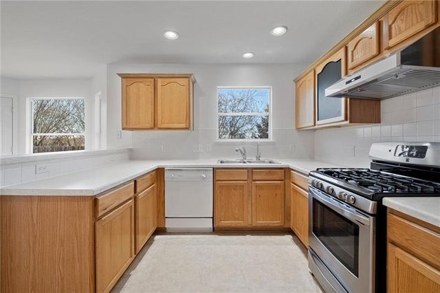 5608 Netleaf RD, Austin, TX 78724