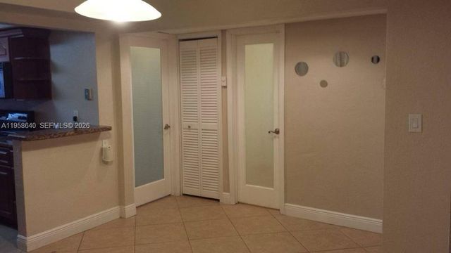 7368 SW 82nd St E113, Miami, FL 33143