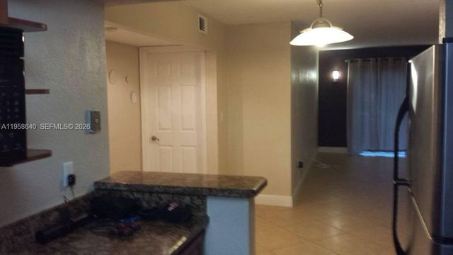 7368 SW 82nd St E113, Miami, FL 33143