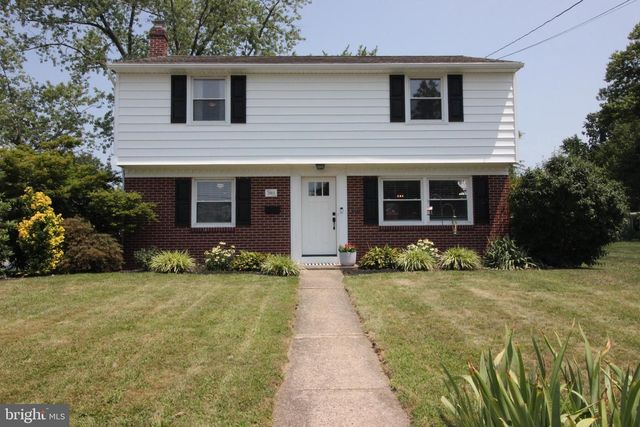 203 PENN AVE, Souderton, PA 18964