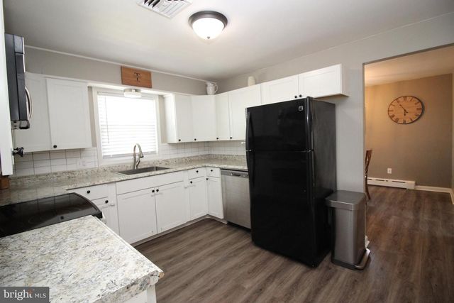 203 PENN AVE, Souderton, PA 18964