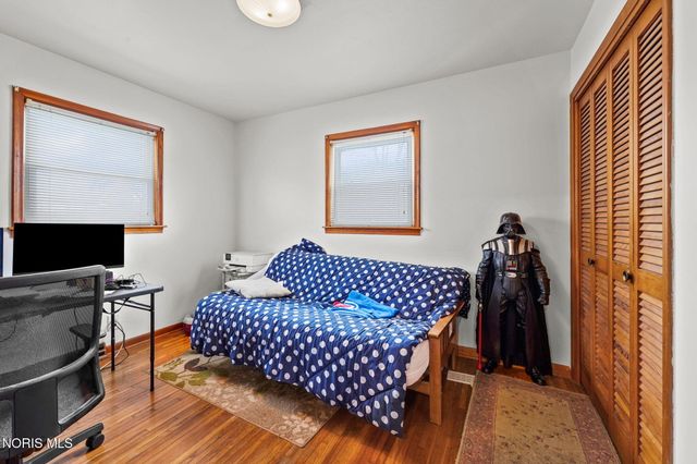 245 Edinborough Drive, Findlay, OH 45840