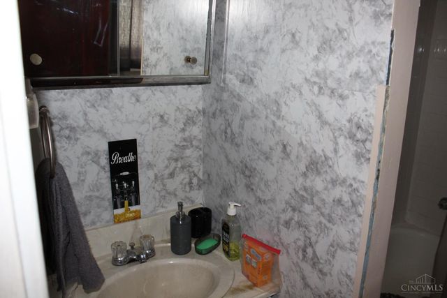 601 Trenton Avenue, Cincinnati, OH 45205