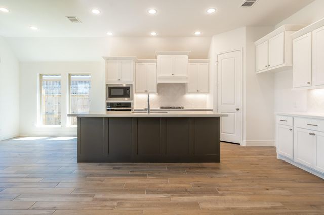 28503 Damon Creek Lane, Fulshear, TX 77441