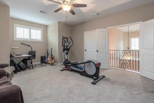 1685 JENNINGS MILL LN W, Collierville, TN 38017