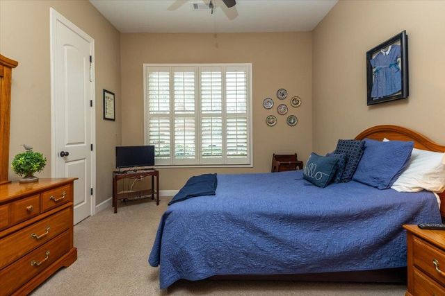 1685 JENNINGS MILL LN W, Collierville, TN 38017