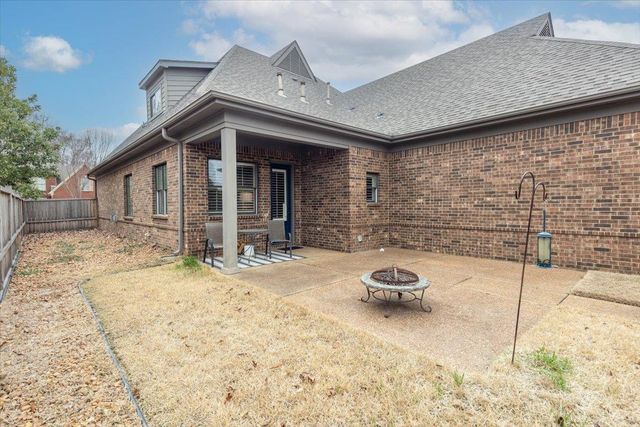 1685 JENNINGS MILL LN W, Collierville, TN 38017