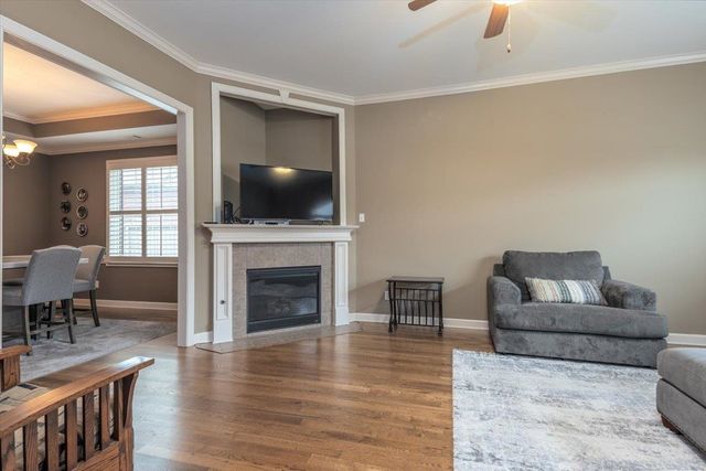 1685 JENNINGS MILL LN W, Collierville, TN 38017