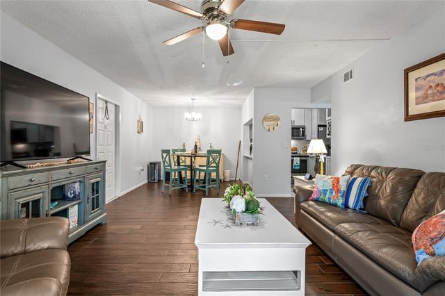 3232 LAKE PINE WAY H2, Tarpon Springs, FL 34688