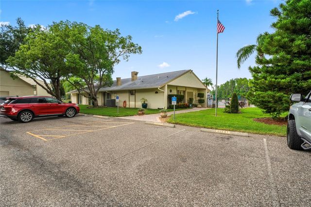 3232 LAKE PINE WAY H2, Tarpon Springs, FL 34688